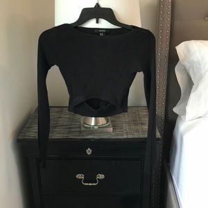 ♦️Forever 21- Crop top